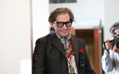 Drew Barrymore Remembers ‘Safe Man’ Val Kilmer: A Heartfelt Tribute to Friendship in Hollywood