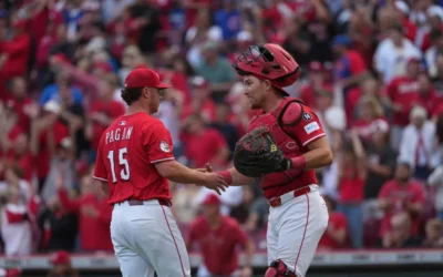 Reds’ Late Surge Outshines Cubs: A Game Recap