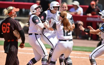 Resilient Razorbacks Top Oklahoma State in Extra Innings, 6-5